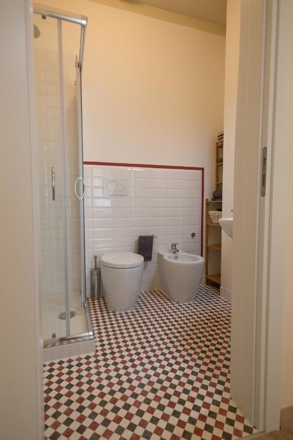 B&B In Acquaviva リヴォルノ エクステリア 写真